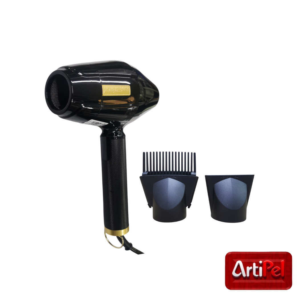 Descubre el Secador Babyliss BlackFX con motor AC italiano, generador de iones y diseño ergonómico. Máximo brillo, menos frizz y resultados de salón en casa