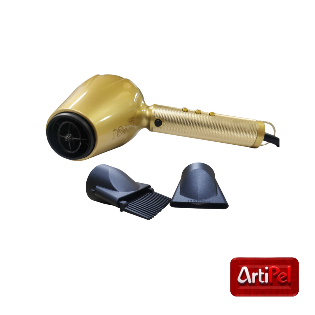 Secador Babyliss GoldFX profesional con motor AC italiano. Babyliss GoldFX con generador de iones y botón de aire frío. Secador Babyliss dorado con accesorios para cabello y barba.