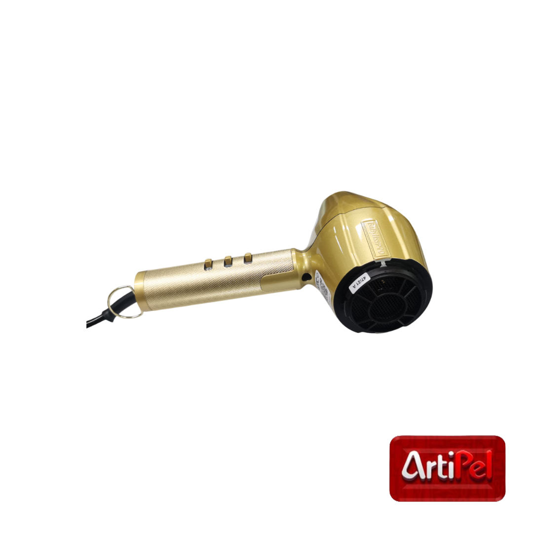 Secador Babyliss GoldFX profesional con motor AC italiano. Babyliss GoldFX con generador de iones y botón de aire frío. Secador Babyliss dorado con accesorios para cabello y barba.